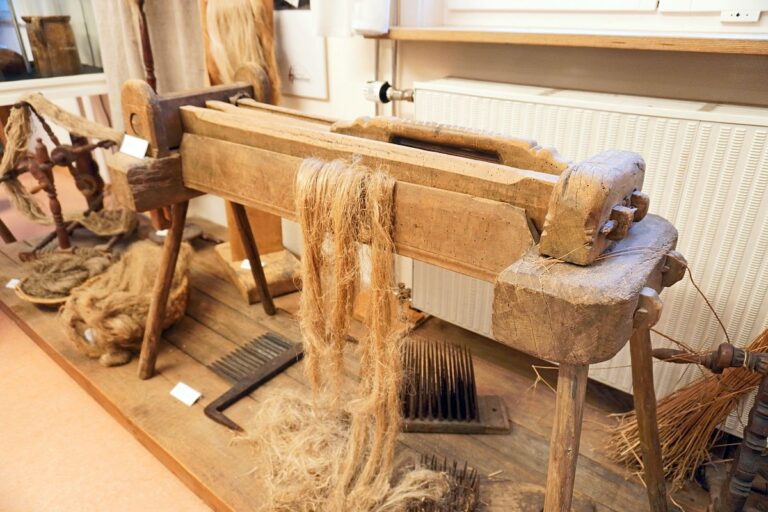 Flachsverarbeitung Flachsbrecher