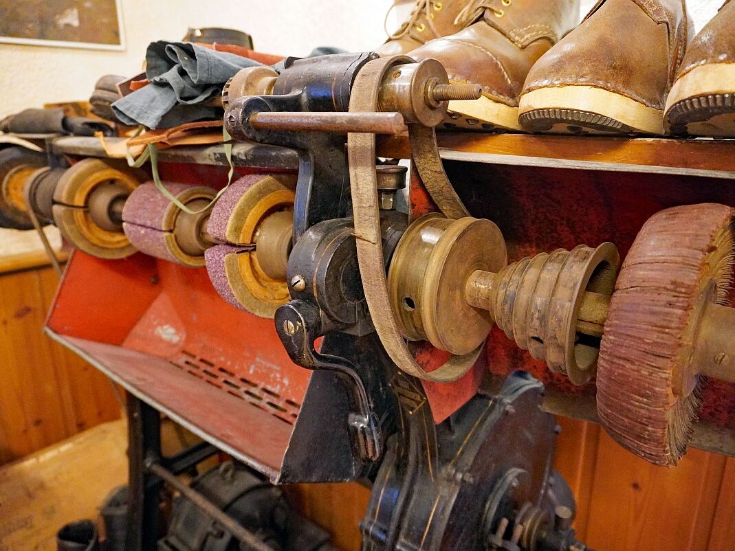 Schuhmacher Ausputzmaschine