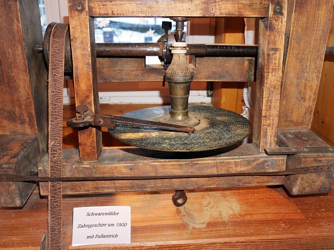 Uhrmacher Zahnradfräsmaschine