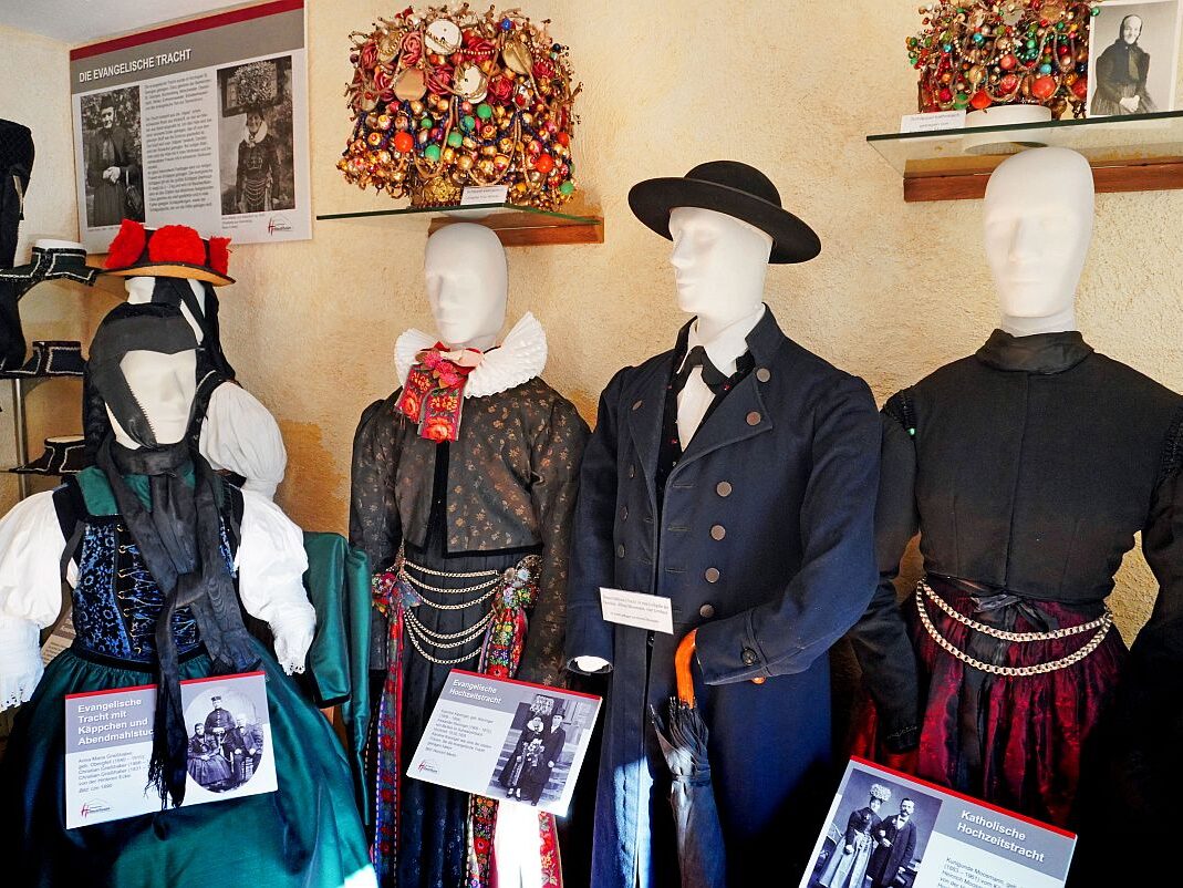 Trachtengruppe tennenbronner Tracht