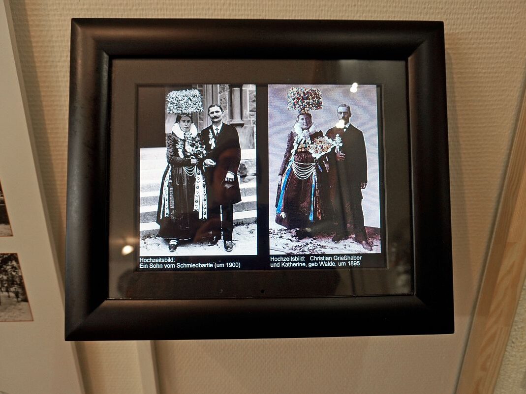 EG Multimedia Trachten Bildschirmg