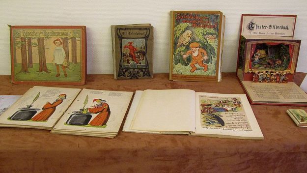 02 buecher 02 buecher