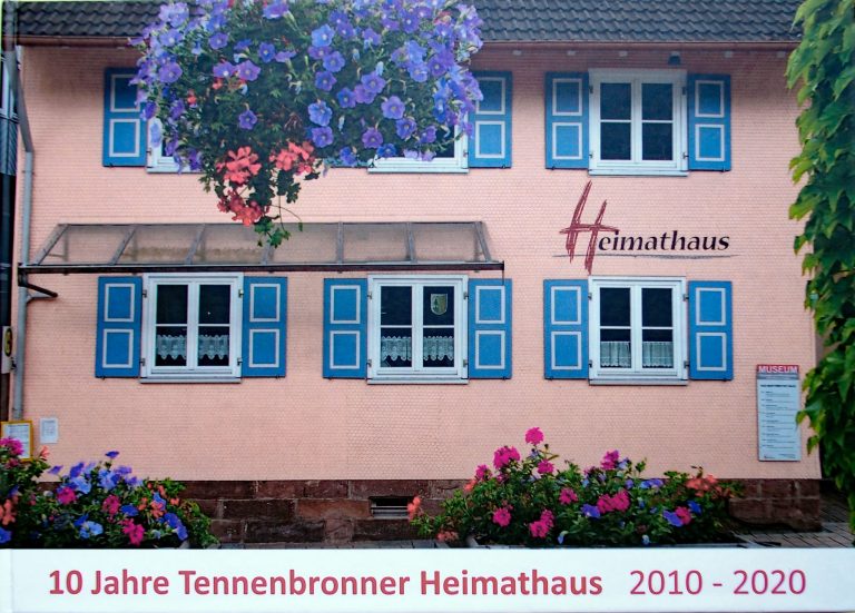 Jubiläumsbuch 10 Jahre Heimathaus