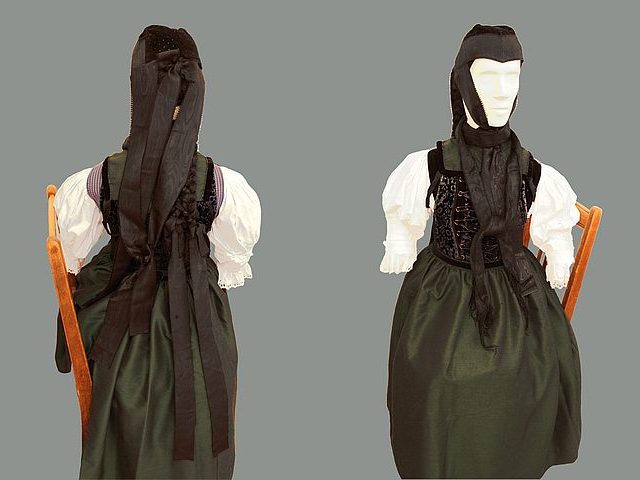 Die evangelische Kirchentracht aus Tennenbronn