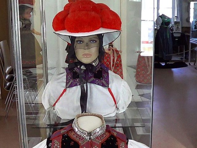 Die Gutacher / Reichenbacher Tracht