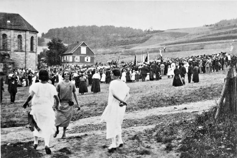 Fest auf Löwenwiese