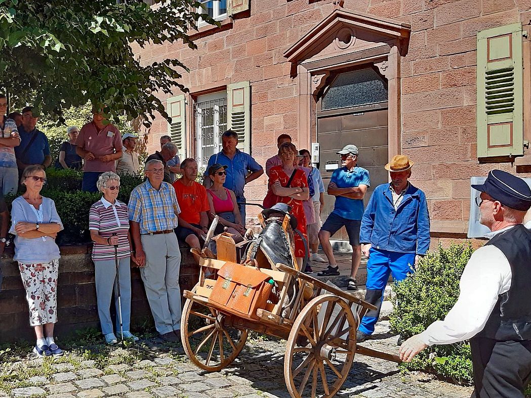 Fuehrung mit dem Dorfbuettel in Tennenbronn 04