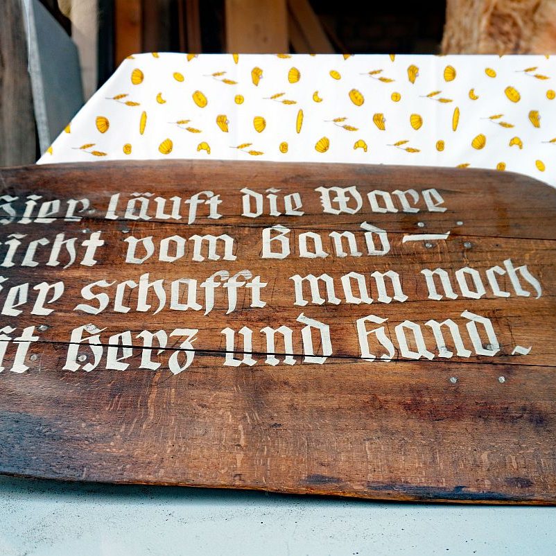 Schaufensterausstellung in Tennenbronn zur Geschichte des Handwerks 04