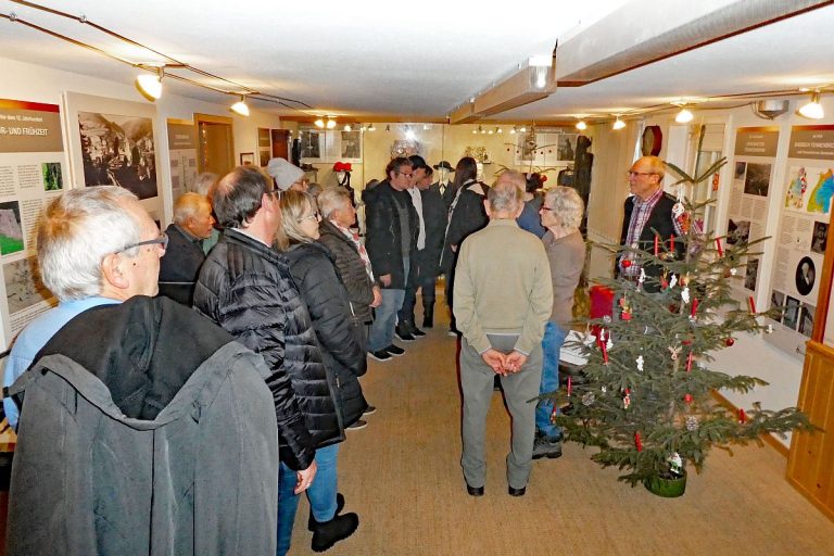 Heimathaus christbaumausstellung 01 Heimathaus christbaumausstellung 01