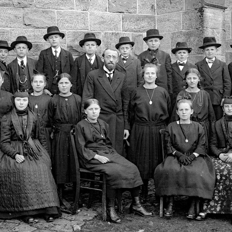 Konfirmation in Tennenbronn 1920 1960 06