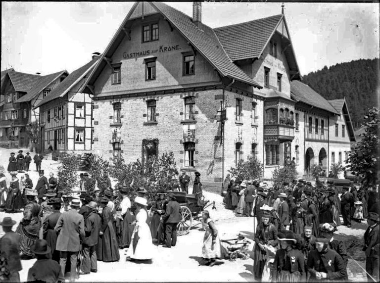 1910 Hochzeit Kronenwirt EugenHaas MarieEpting BA 2019 00002 51 Scan01