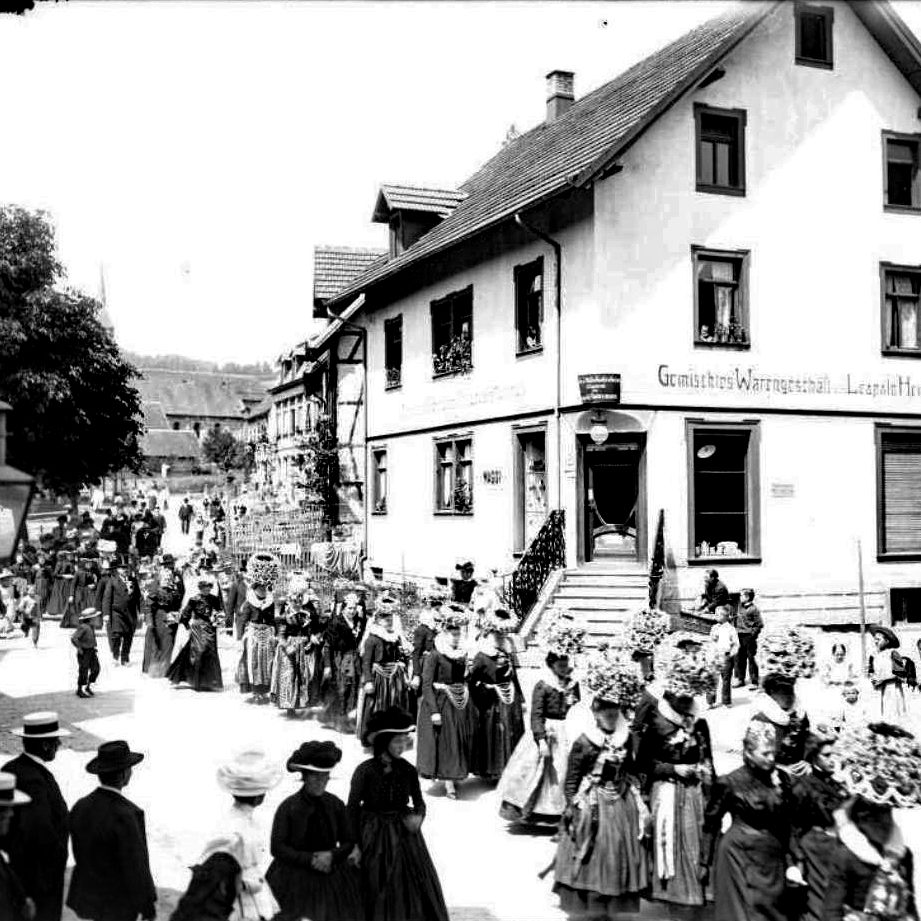 1910 Hochzeit Kronenwirt EugenHaas MarieEpting BA 2019 00002 52 Scan01