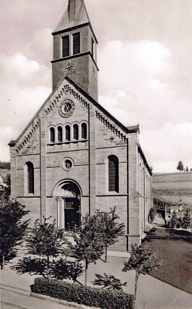 1950 K Katholische Kirche Postkarte