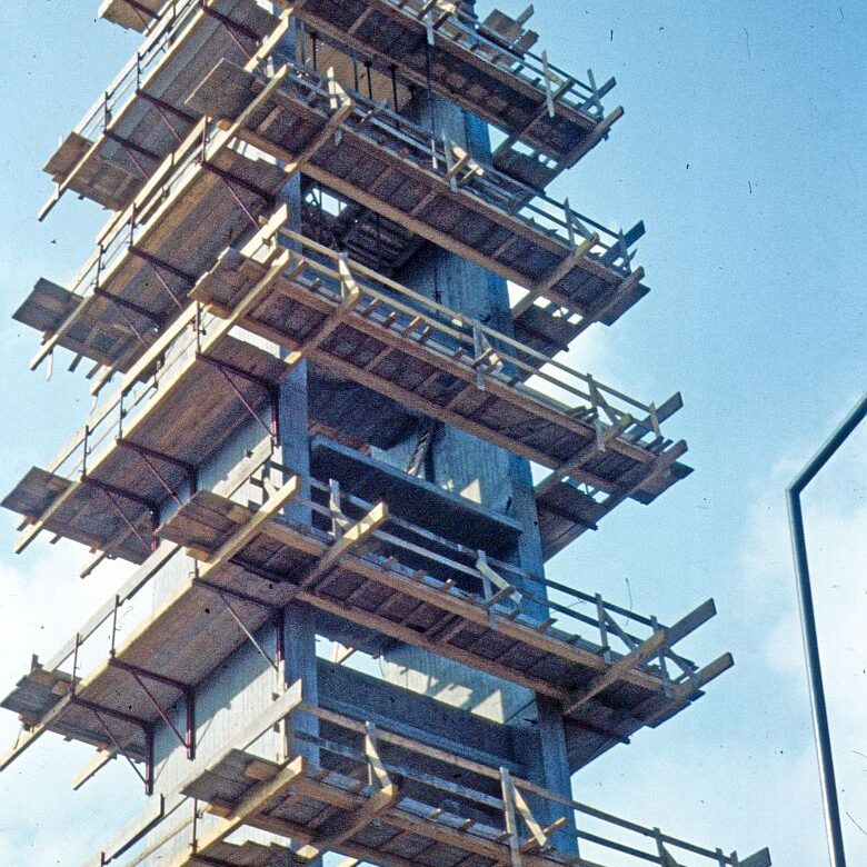 1967 Der Kirchturm fällt 08