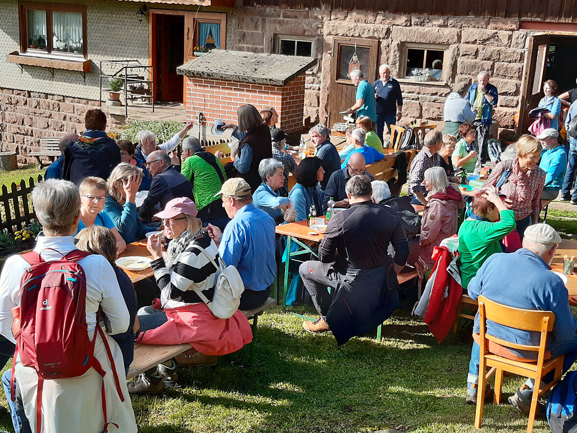 Oberbauernhof Mittagsrast 1200