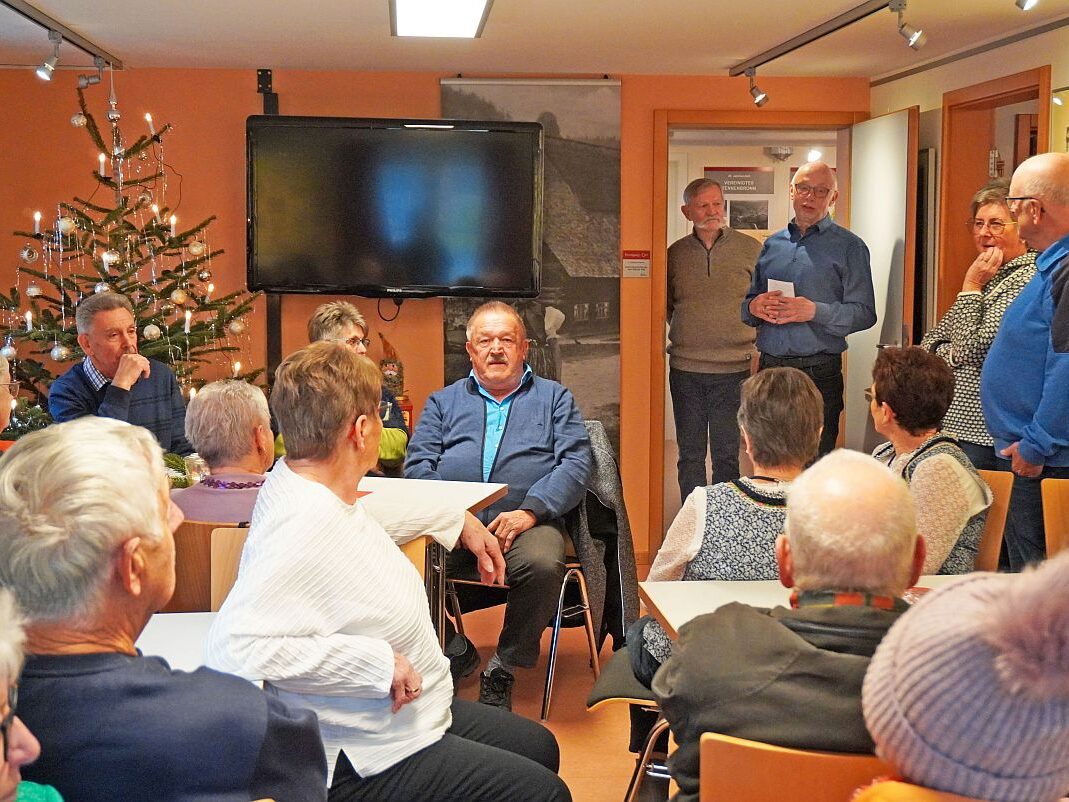 15 12 2024 Weihnachtsbacken Heimathaus 1