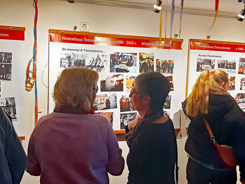 5 Betrachter der Bildtafeln