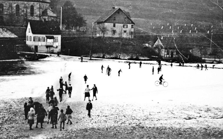 Schlittschuh Bachwiese 3