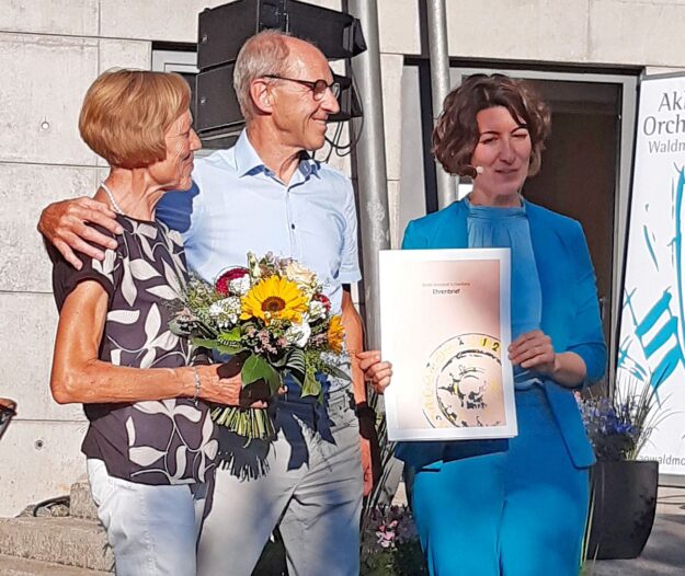 Ehrenbrief Robert Hermann 3