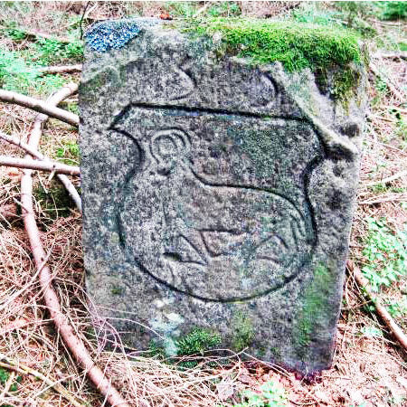 Grenzstein bearbeitet