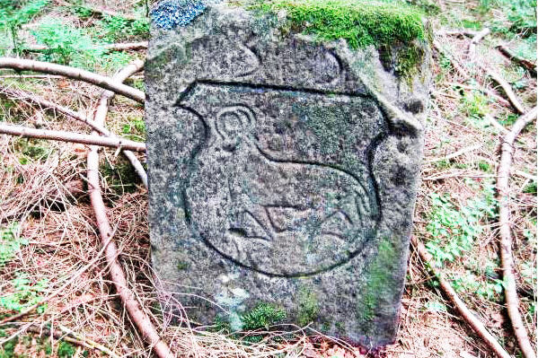 Grenzstein bearbeitet