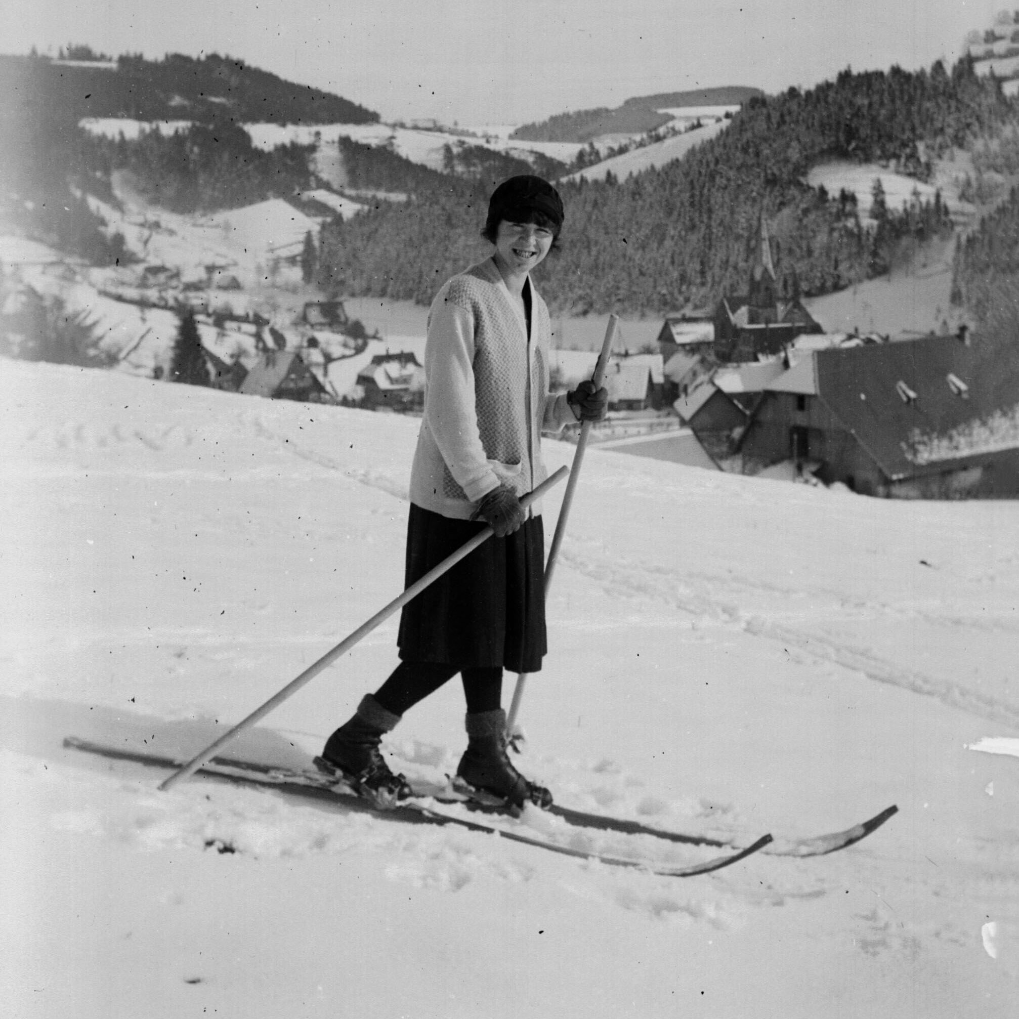 FR 128 SE2 GP159 Skifahrerin am Löwenbuckel