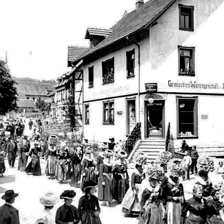 1910 Hochzeit Kronenwirt EugenHaas MarieEpting BA 2019 00002 52 Scan01