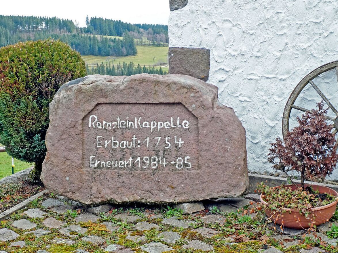 Ramstein Kapelle aussen 2